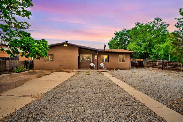 view of front of property