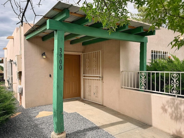 view of doorway to property