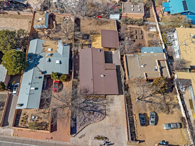 bird's eye view featuring a mountain view