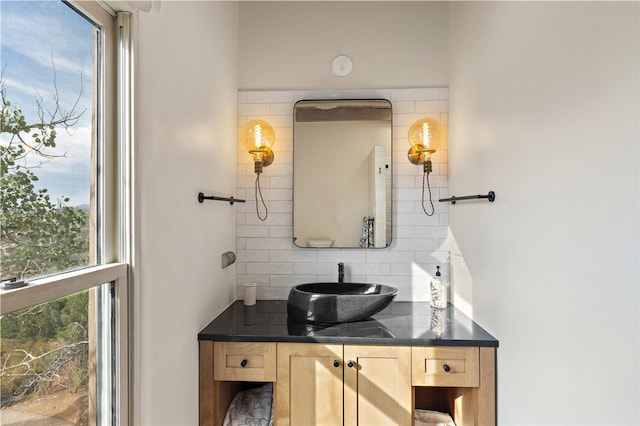 145 Brownell Howland, Santa Fe, NM 87501 - bathroom with backsplash and vanity