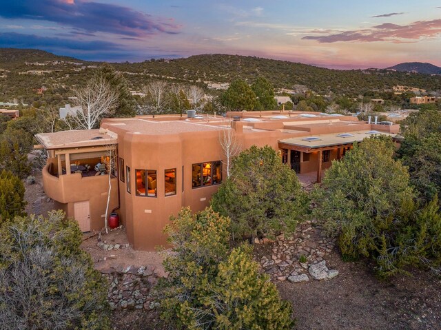 972 Indian Ridge Rd, Santa Fe, NM 87501 - exterior space featuring a mountain view
