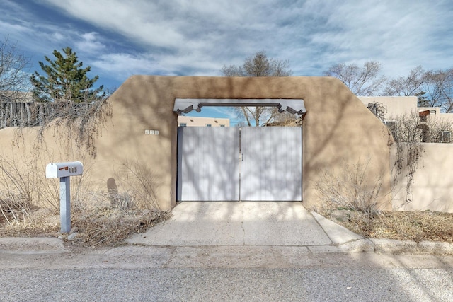 610 Rio Grande, Santa Fe, NM 87501