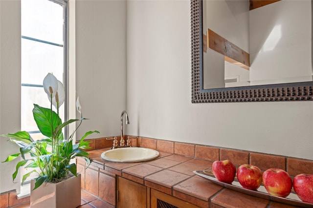 bathroom featuring vanity