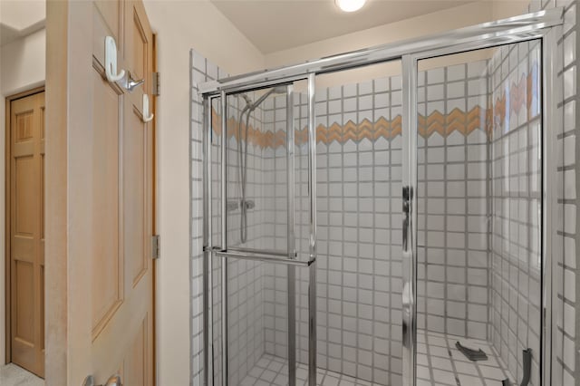 3101 Old Pecos Trl Unit 219, Santa Fe, NM 87505 - bathroom with a shower stall