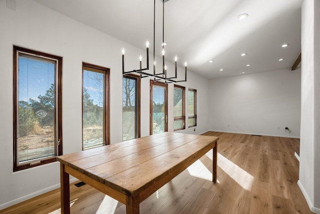 dining space featuring a notable chandelier, recessed lighting, baseboards, and light wood-type flooring