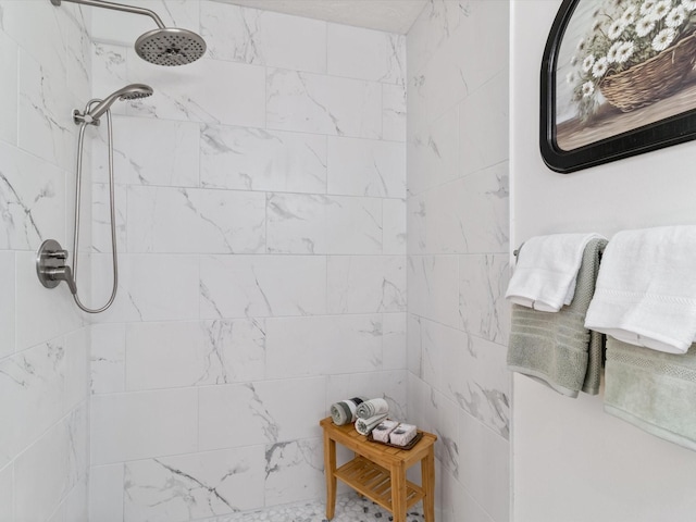 2606 Alamosa Dr, Santa Fe, NM 87505 - bathroom featuring tiled shower