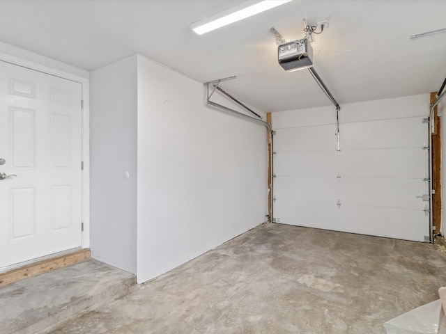 2606 Alamosa Dr, Santa Fe, NM 87505 - garage with a garage door opener