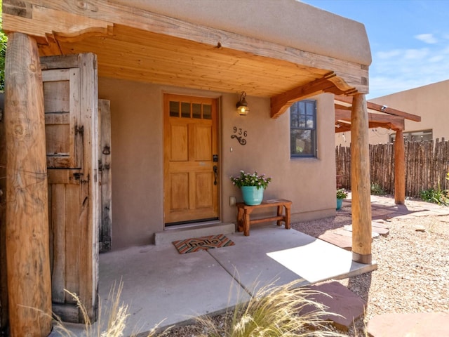 936 Dunlap, Santa Fe, NM 87501 - view of exterior entry featuring stucco siding