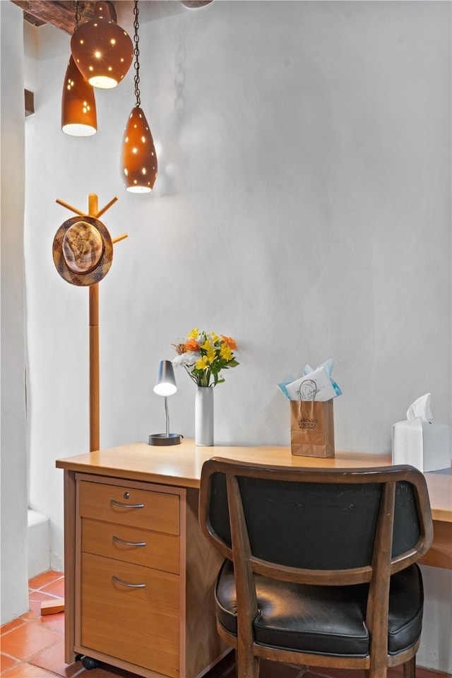 6 Overlook Rd, Santa Fe, NM 87505 - office area with light tile patterned flooring