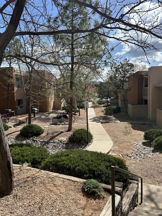 941 Calle Mejia Unit 319, Santa Fe, NM 87501 - view of surrounding community