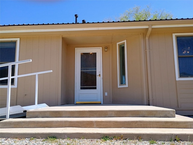 view of property entrance