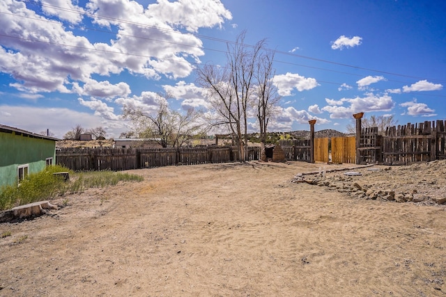 3112 Nm 14, Cerrillos, NM 87010 - view of yard featuring fence