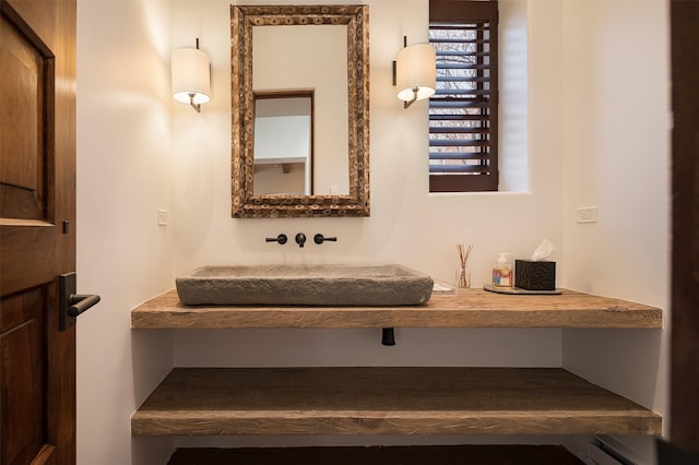 6 El Nido Ln, Santa Fe, NM 87506 - bathroom featuring a sink