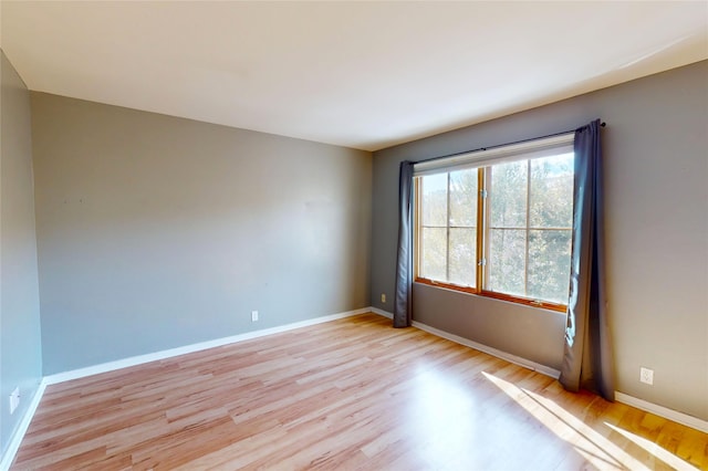 4715 Quemazon, Los Alamos, NM 87544 - spare room with light wood-style flooring and baseboards