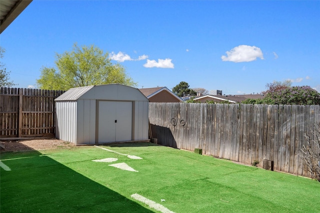 2416 Avenida De Las Campanas, Santa Fe, NM 87507 - view of yard