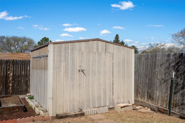 2416 Avenida De Las Campanas, Santa Fe, NM 87507 - view of shed with a fenced backyard