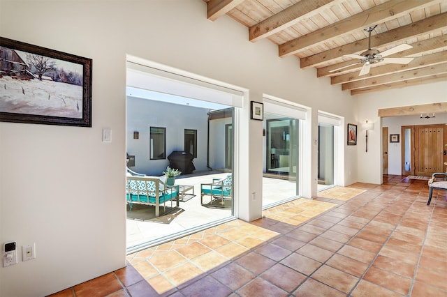 view of patio / terrace with ceiling fan