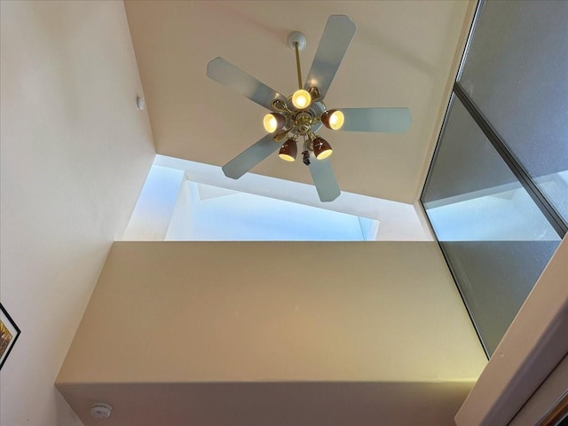 4621 Esperanza, Los Alamos, NM 87544 - interior details featuring a ceiling fan