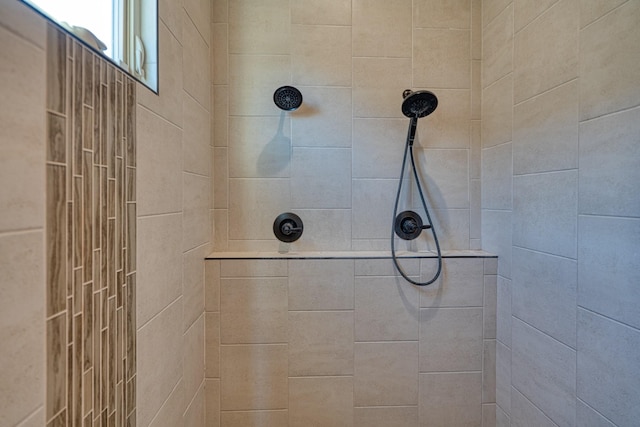 3415 Ramadan Ct NE, Rio Rancho, NM 87144 - bathroom with tiled shower