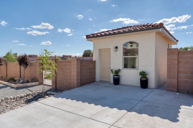 3415 Ramadan Ct NE, Rio Rancho, NM 87144 - view of outdoor structure with a gate and fence