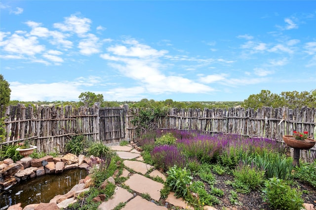 1 Azul Pl, Santa Fe, NM 87508 - view of yard