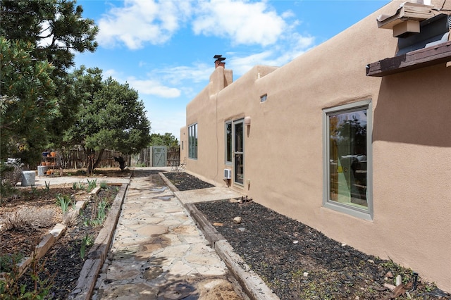 1 Azul Pl, Santa Fe, NM 87508 - view of yard with a vegetable garden