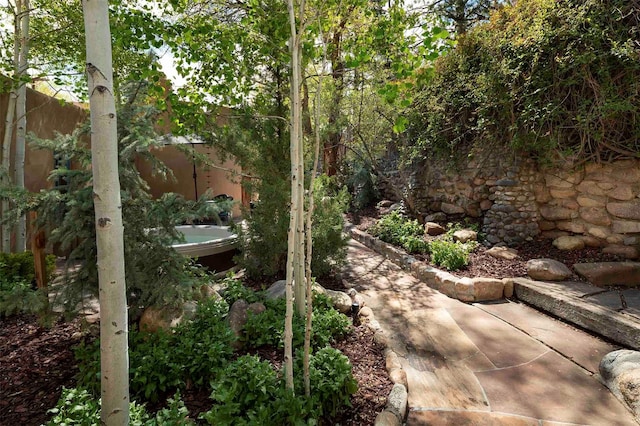 942 Canyon Unit A & B, Santa Fe, NM 87501 - view of yard