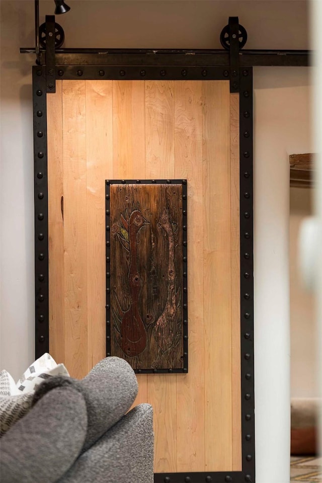 942 Canyon Unit A & B, Santa Fe, NM 87501 - detailed view of a barn door