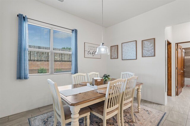 35 La Pradera, Santa Fe, NM 87508 - view of dining space