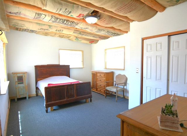 13 Los Amigos, Espanola, NM 87532 - carpeted bedroom with a closet