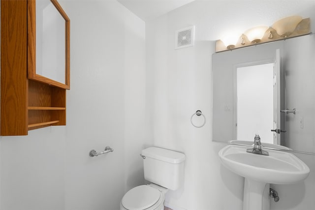 1905 Mendius, Los Alamos, NM 87544 - half bath with toilet and a sink