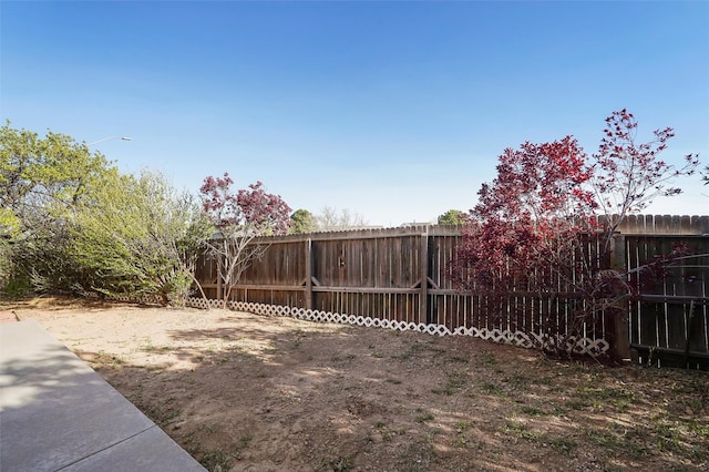 1905 Mendius, Los Alamos, NM 87544 - view of fenced backyard