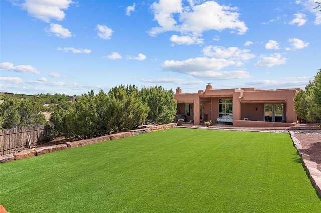 2 Tierra Grande, Santa Fe, NM 87506 - view of yard with a patio