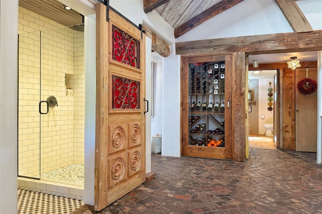 1330 Cerro Gordo Unit F, Santa Fe, NM 87501 - hall featuring a barn door