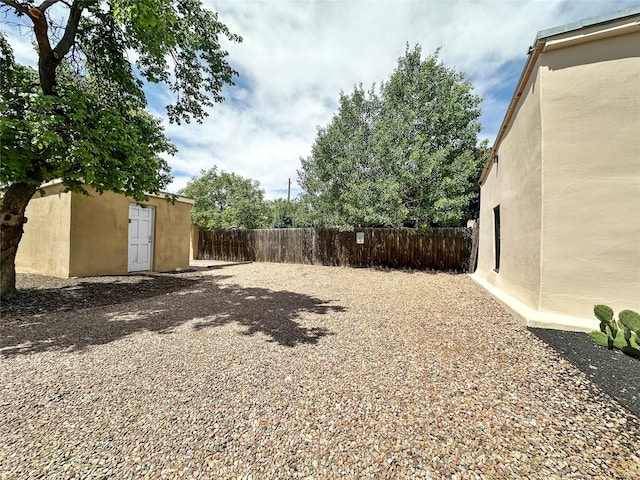 824 Dunlap St Unit A, Santa Fe, NM 87501 - view of yard featuring an outbuilding