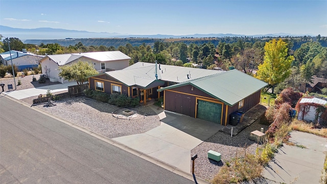 1043 Cheyenne, Los Alamos, NM 87544 - aerial view of property and surrounding area featuring a mountainous background