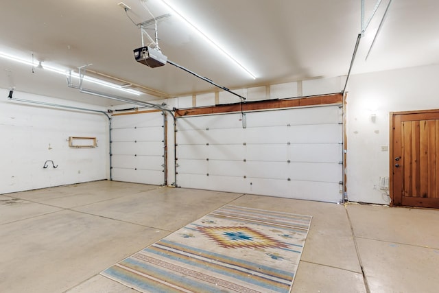 5 La Aguapa, Sandia Park, NM 87047 - garage featuring a garage door opener