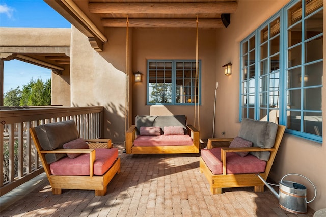 1050 Sierra Del Norte, Santa Fe, NM 87501 - balcony with outdoor lounge area