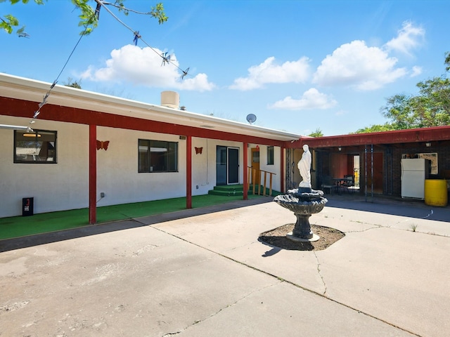 707 Middle San Pedro Rd, Espanola, NM 87532 - single story home featuring a patio and stucco siding