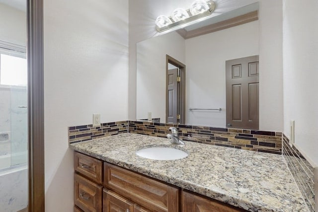 1521 Lakeview Rd SW, Albuquerque, NM 87105 - full bath with vanity, tasteful backsplash, and shower / bath combination
