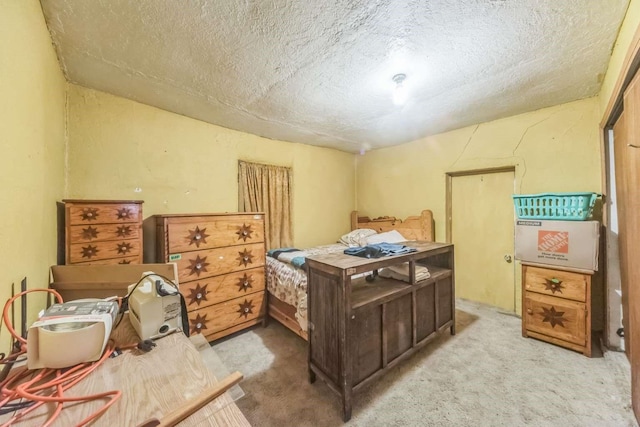 1619 Brae St, Santa Fe, NM 87505 - bedroom featuring a textured ceiling and carpet
