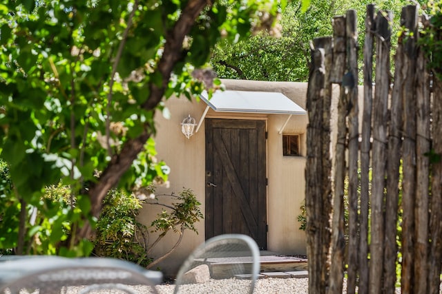 519 E Palace Ave, Santa Fe, NM 87501 - view of exterior entry