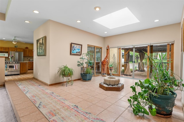 65 E Sombrillo Rd, Nm, NM 87532 - lobby with recessed lighting