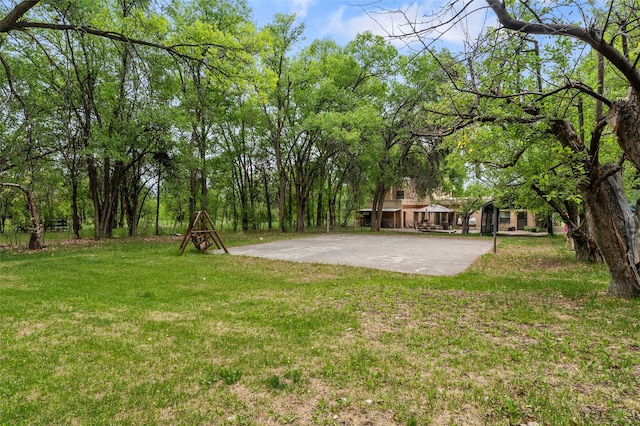 65 E Sombrillo Rd, Nm, NM 87532 - view of grassy yard