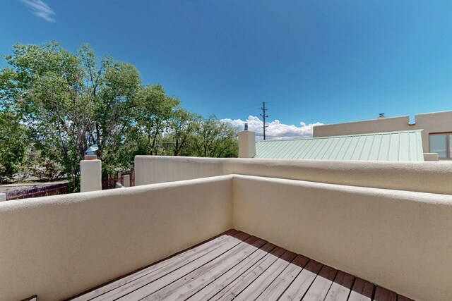 3260 La Paz, Santa Fe, NM 87507 - view of balcony