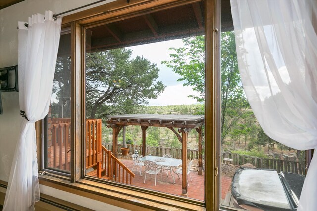 215 San Juan St, Los Alamos, NM 87544 - view of doorway to outside
