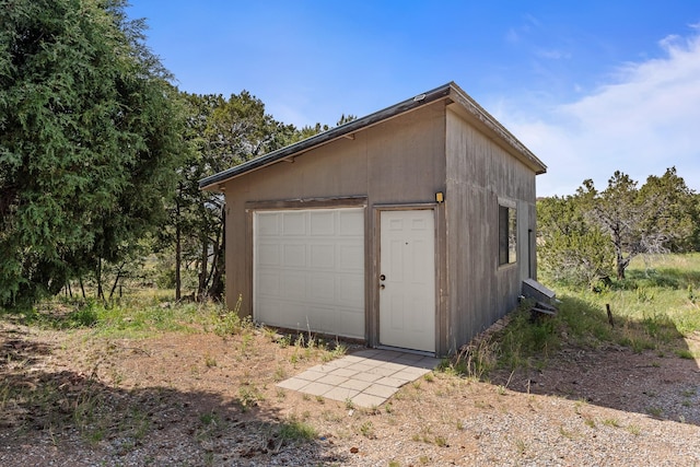 71 Apache Plume Dr, Santa Fe, NM 87508 - view of garage