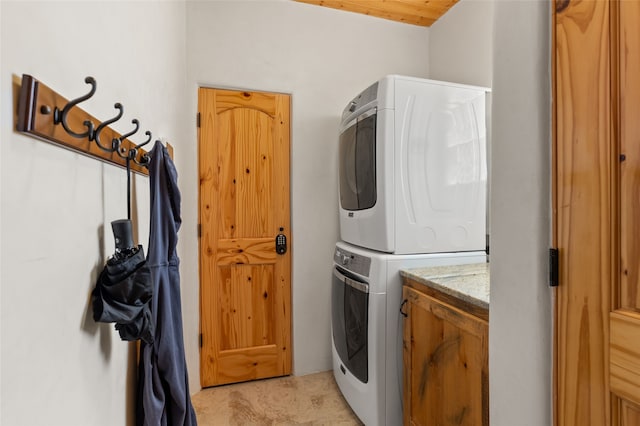 505 Juniper Dr Unit B, Santa Fe, NM 87501 - laundry room featuring estacked washer and dryer