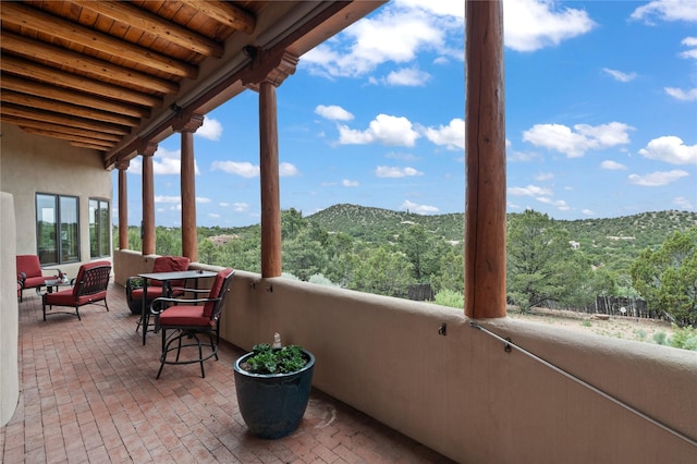 17 Alteza, Santa Fe, NM 87508 - balcony with a mountain view and an outdoor hangout area