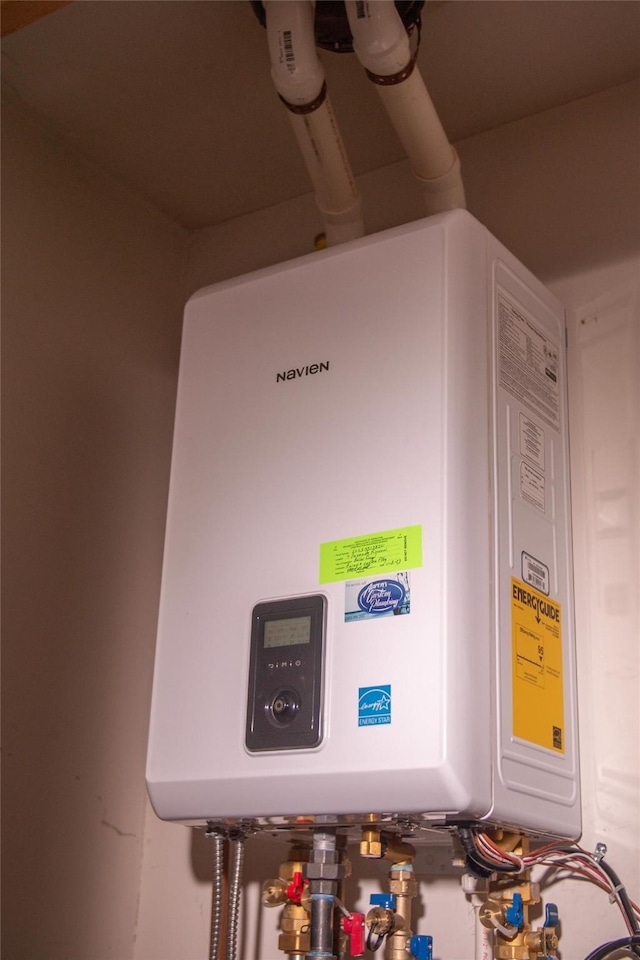 7 Paseo De Rincon, Santa Fe, NM 87508 - detailed view of water heater